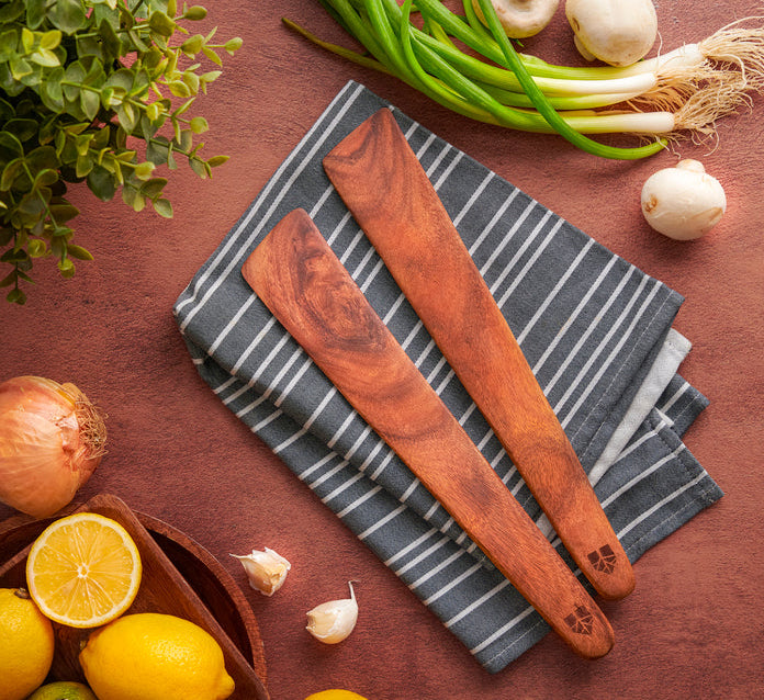 WOODENHOUSE Spatula